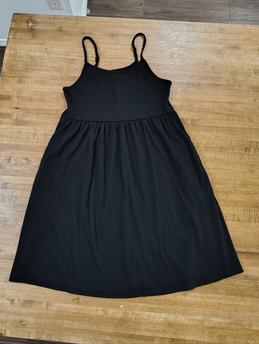 WILD FABLE Black Spaghetti Strap Skater Dress W/Pockets Classic Everyday Style